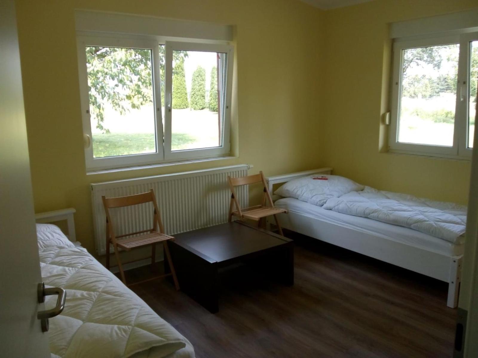 Behaglicher Bungalow Fuer Mensch Und Hund Barkhagen Exterior photo
